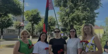 Церемония возложения цветов